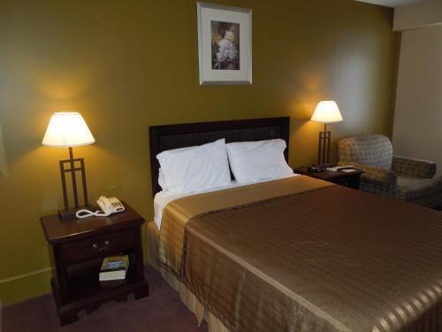 Hilltop Inn Pittsburgh Crafton Exterior foto